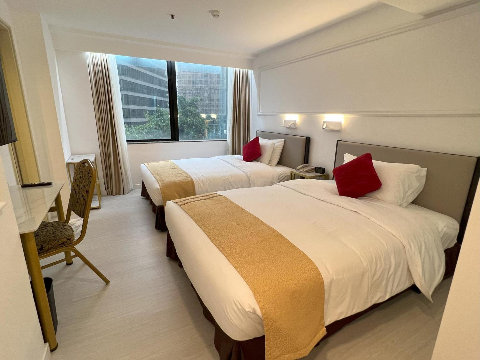 Best Western Plus Tsim Sha Tsui Гонконг Экстерьер фото